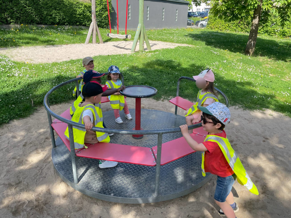 Crèche Les Angelots Belvaux – Photos du mois de mai 2025